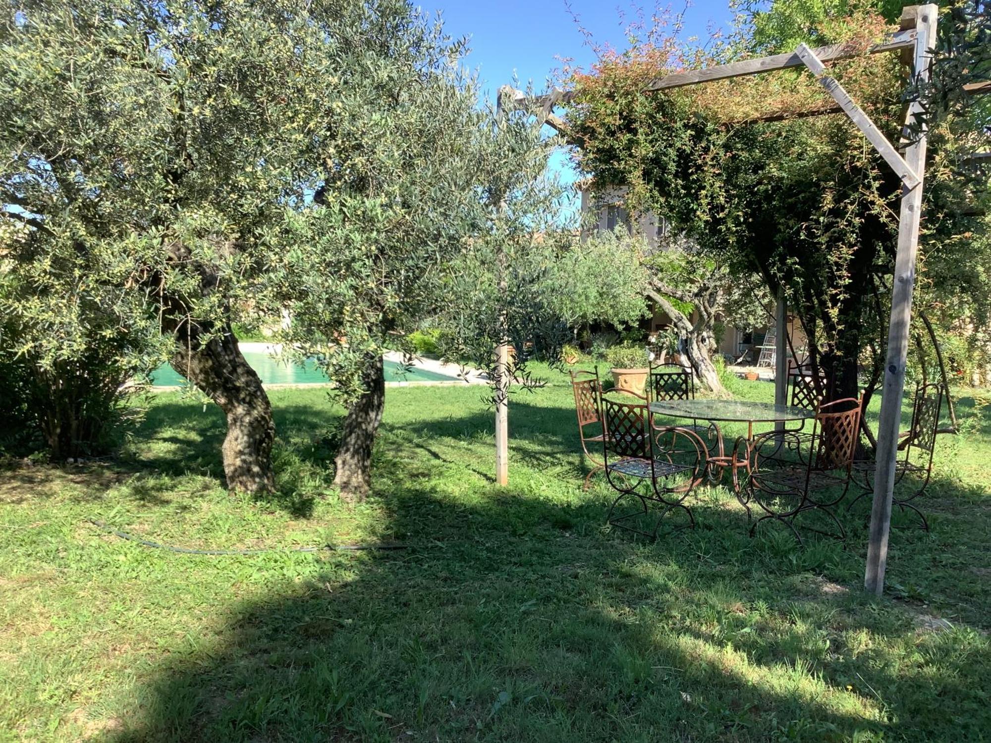 Le Mas Des Oliviers Martigues Esterno foto